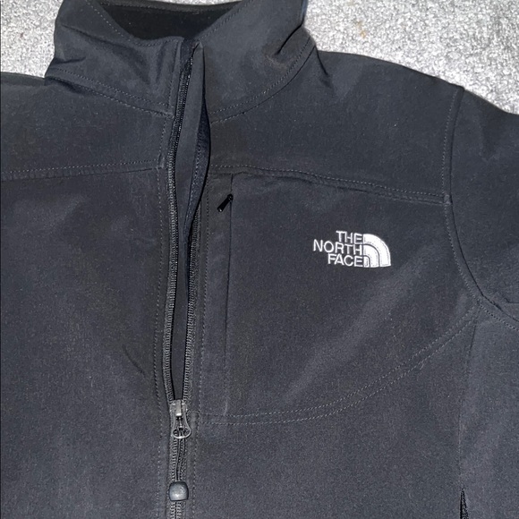 The North Face Women's Black Ski Jacket - Picture 4 of 4